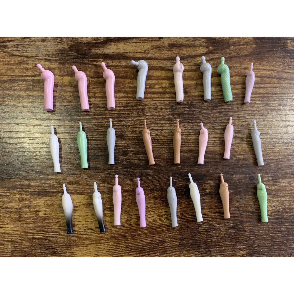 Monster High Doll Replacement Arm Lot Of 24